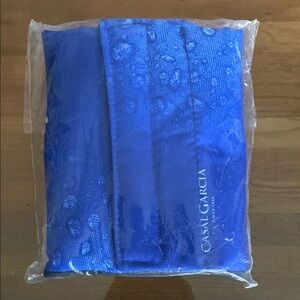 New Casal Garcia Blue Wine Cooler Wrap